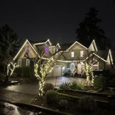 Custom-Christmas-Light-Installation-in-Portland 0